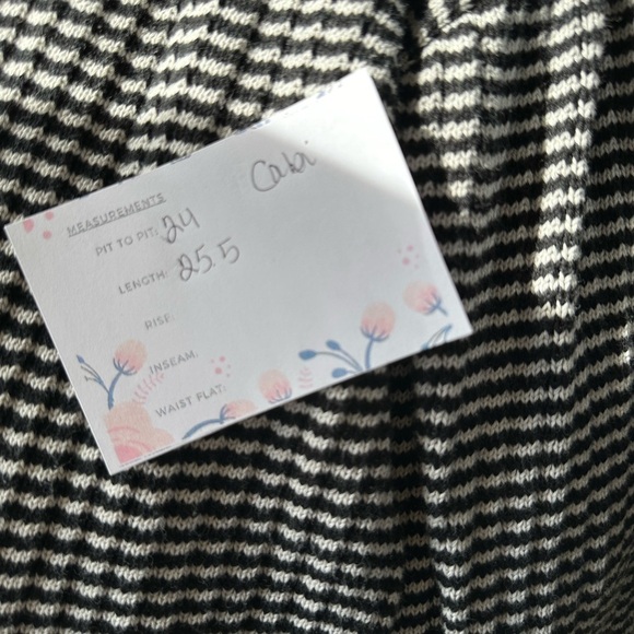 CABI FERGI split black-white turtleneck soft woman classic oversized sweater XS - Picture 11 of 12